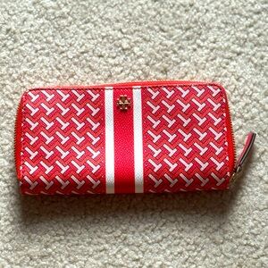 Tory Burch T Zag Zip Continental Wallet *New With Tag*